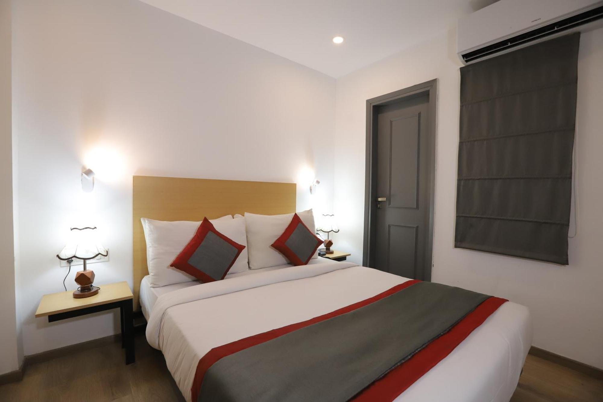 Qotel Hotel Ip Residency East Delhi Preet Vihar Нью-Дели Экстерьер фото